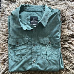 Men’s sage green prana button down